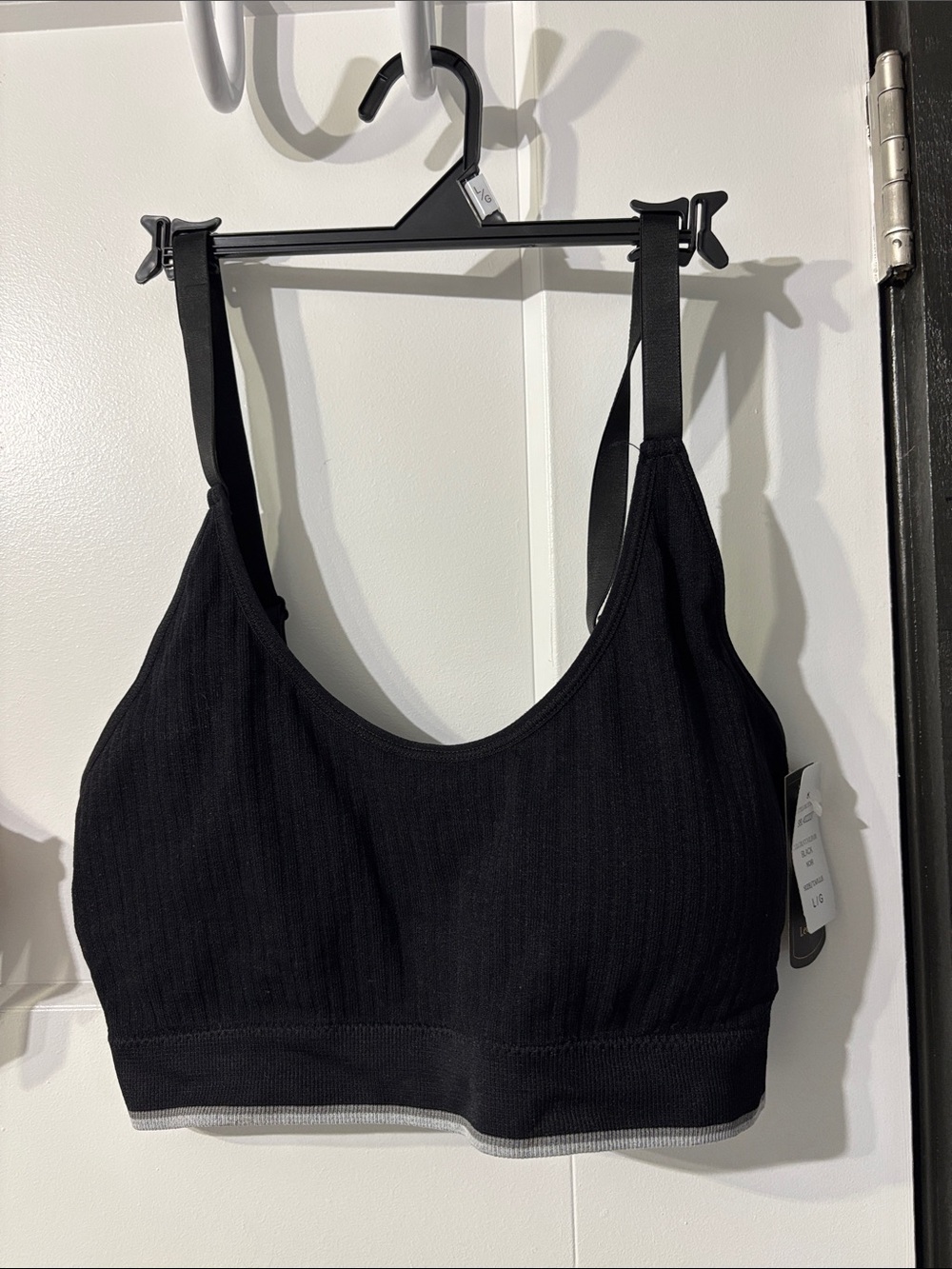 Seamless Ribbed Sports Bralette - Black